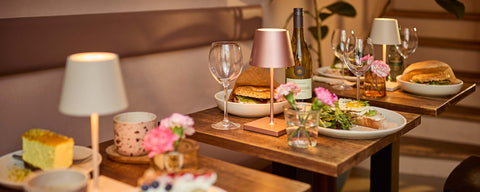 Raum, Getränke & Buffet  – das perfekte Paket für alle, die ihre Gäste auch kulinarisch verwöhnen möchten.